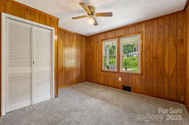 8171 Sugar Hill Road, Marion, NC 28752