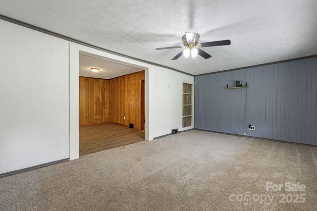 8171 Sugar Hill Road, Marion, NC 28752