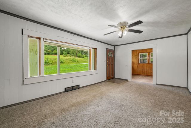 8171 Sugar Hill Road, Marion, NC 28752