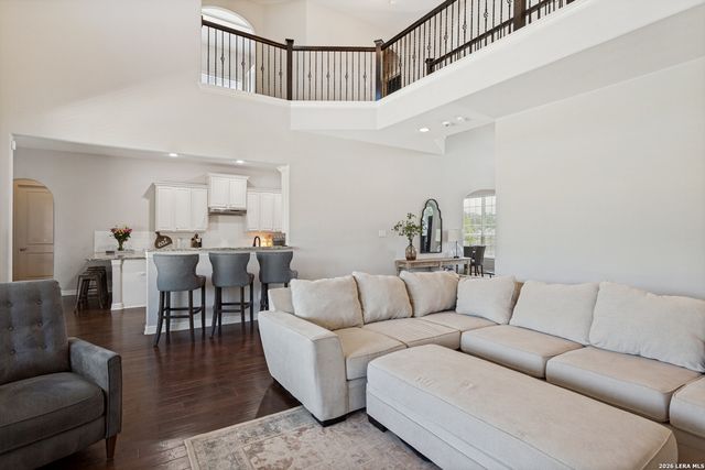 192 Sunrise Hill, Castroville, TX 78009