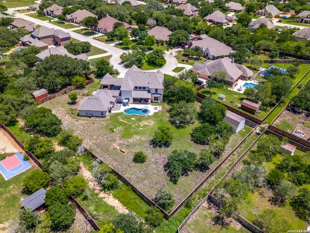192 Sunrise Hill, Castroville, TX 78009