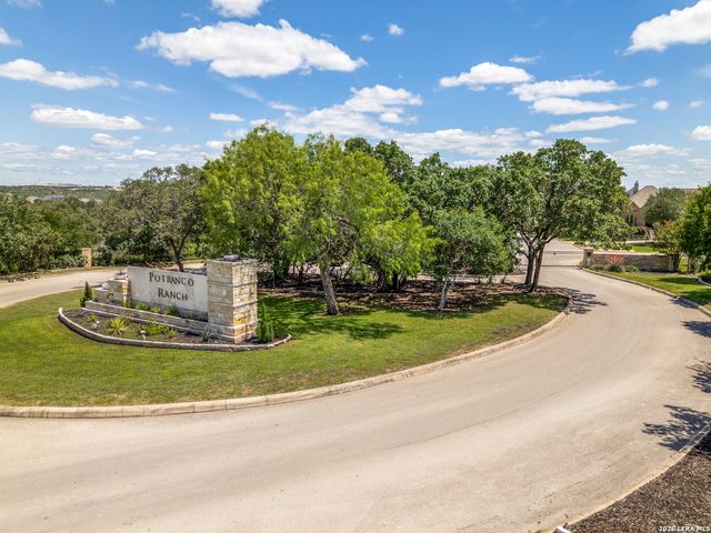 192 Sunrise Hill, Castroville, TX 78009