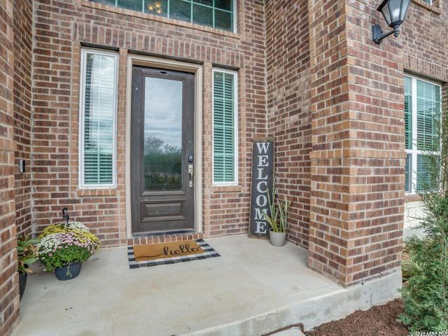 192 Sunrise Hill, Castroville, TX 78009