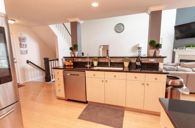 4706 Saint Andrews Drive, Grove City, OH 43123