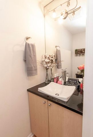 4706 Saint Andrews Drive, Grove City, OH 43123