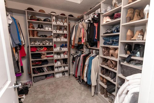 4706 Saint Andrews Drive, Grove City, OH 43123