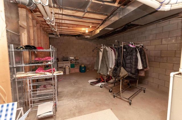 4706 Saint Andrews Drive, Grove City, OH 43123