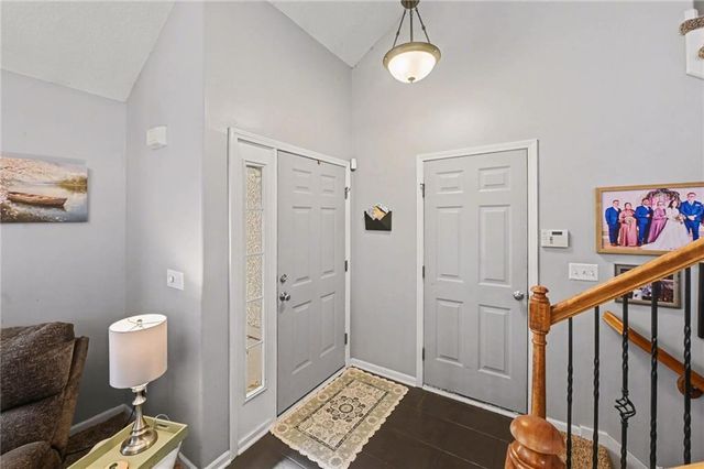 13704 Jana Lei Avenue, Bonner Springs, KS 66012