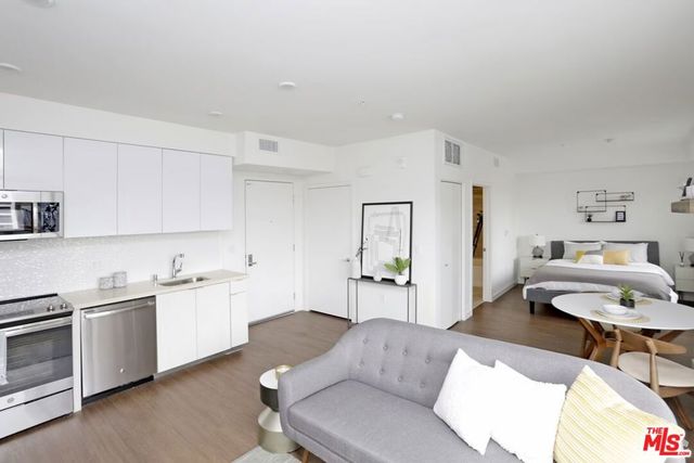 3640 Wilshire Boulevard 629, Los Angeles, CA 90010