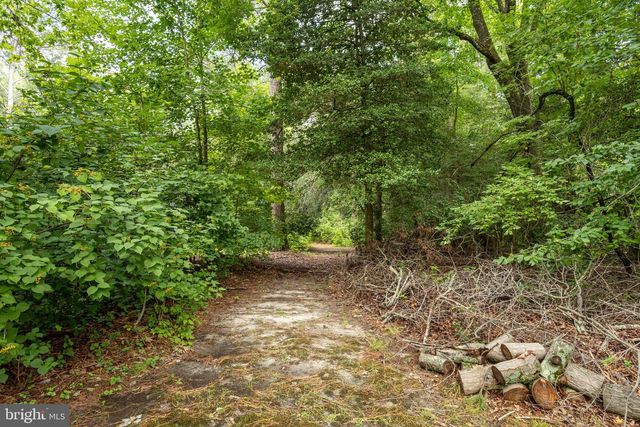 27698 WOODLAND RD, Seaford, DE 19973