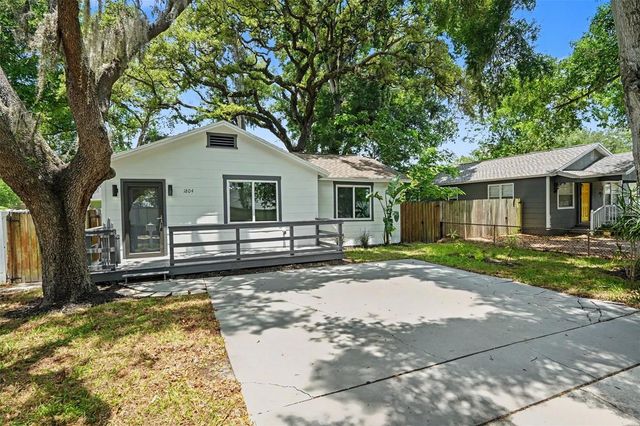 1804 E COMANCHE AVE, Tampa, FL 33610