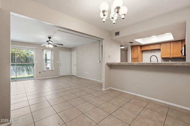 1645 W BASELINE Road 1001, Mesa, AZ 85202