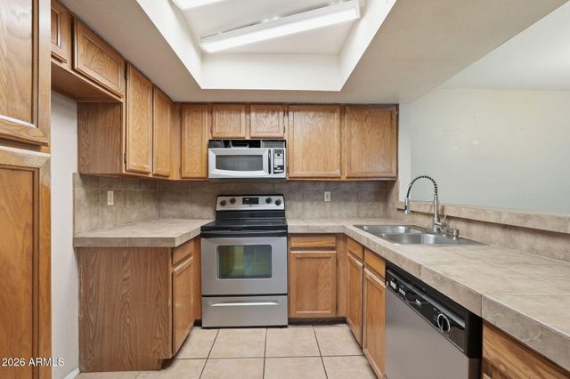 1645 W BASELINE Road 1001, Mesa, AZ 85202