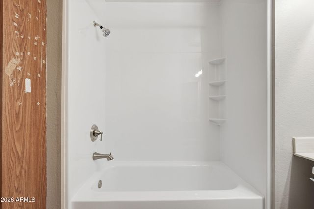 1645 W BASELINE Road 1001, Mesa, AZ 85202