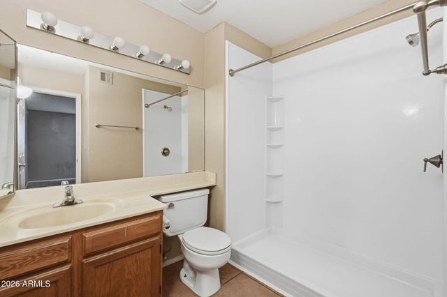 1645 W BASELINE Road 1001, Mesa, AZ 85202