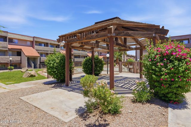 1645 W BASELINE Road 1001, Mesa, AZ 85202