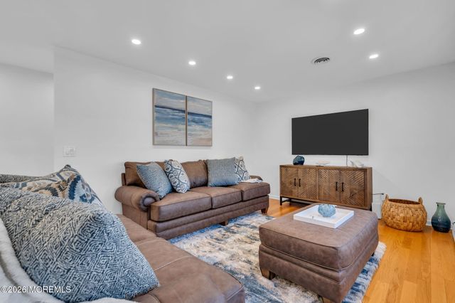 40 Channel Road, Toms River, NJ 08753
