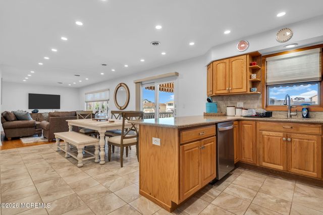 40 Channel Road, Toms River, NJ 08753