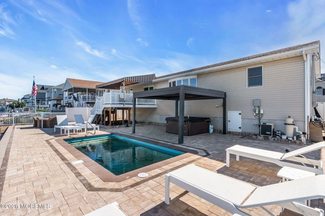 40 Channel Road, Toms River, NJ 08753