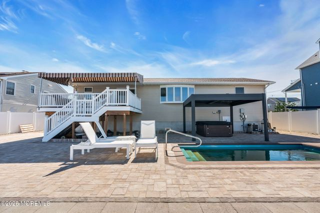 40 Channel Road, Toms River, NJ 08753