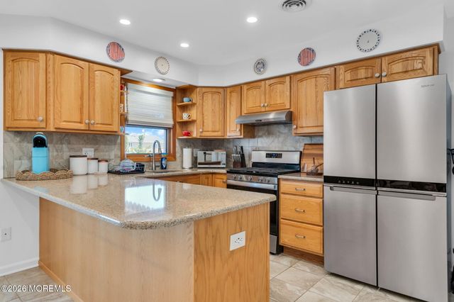 40 Channel Road, Toms River, NJ 08753