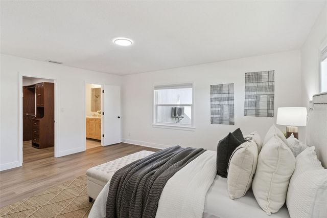 1106 LAKE ARIANA BOULEVARD, Auburndale, FL 33823