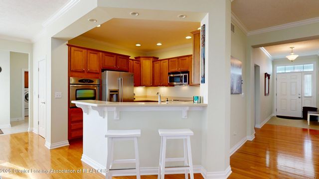 679 Willet Way, East Lansing, MI 48823