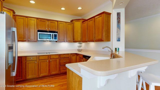 679 Willet Way, East Lansing, MI 48823