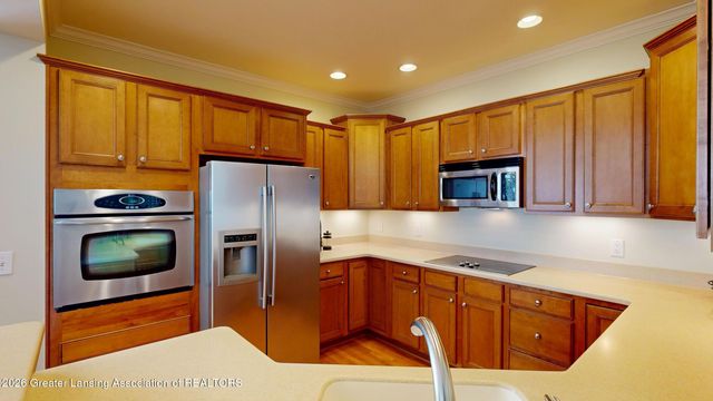 679 Willet Way, East Lansing, MI 48823