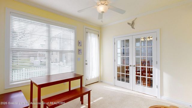 679 Willet Way, East Lansing, MI 48823