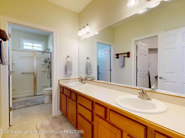 679 Willet Way, East Lansing, MI 48823