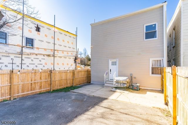 204 19Th Ave, Irvington Twp., NJ 07111