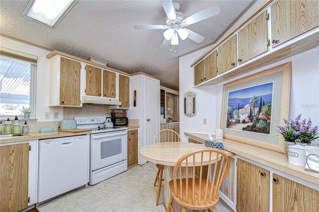 4843 BLANCO DRIVE, Zephyrhills, FL 33541