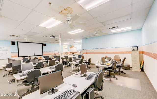 1026 LEISURE WORLD --, Mesa, AZ 85206