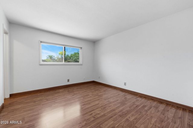 1026 LEISURE WORLD --, Mesa, AZ 85206