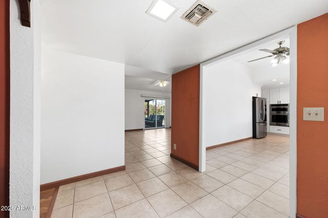 1026 LEISURE WORLD --, Mesa, AZ 85206