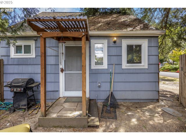 1391 W 5TH Ave, Eugene, OR 97402