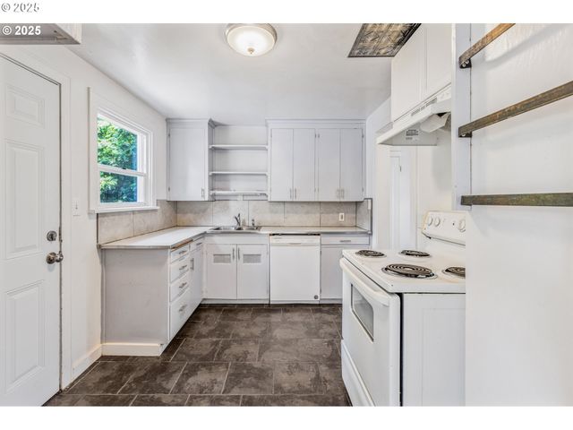 1391 W 5TH Ave, Eugene, OR 97402