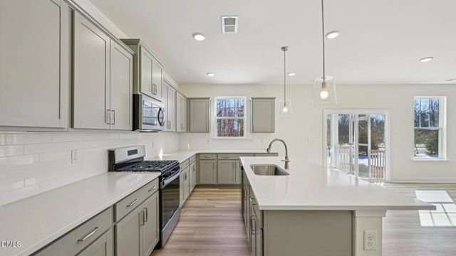 853 Old Station Pointe, Angier, NC 27501