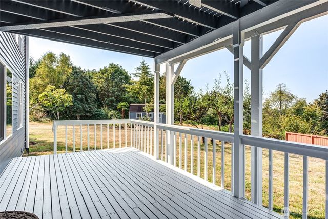 7500 76th Place NE, Marysville, WA 98270