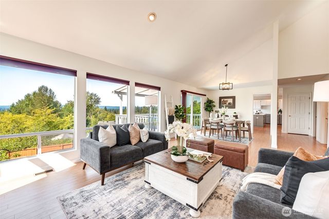 7500 76th Place NE, Marysville, WA 98270