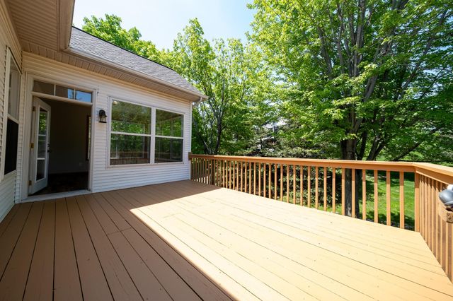 17461 Haralson Drive, Eden Prairie, MN 55347