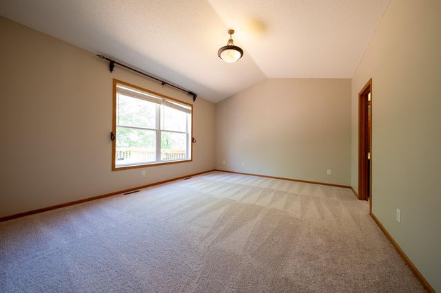 17461 Haralson Drive, Eden Prairie, MN 55347