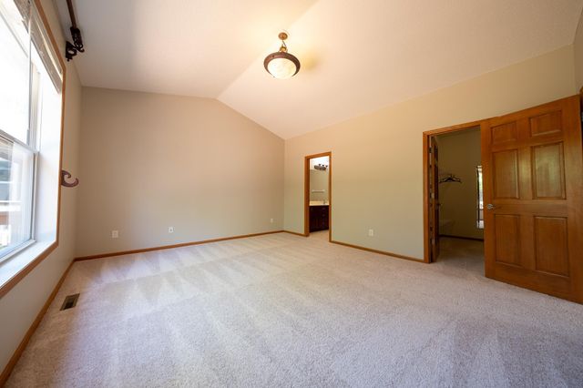 17461 Haralson Drive, Eden Prairie, MN 55347
