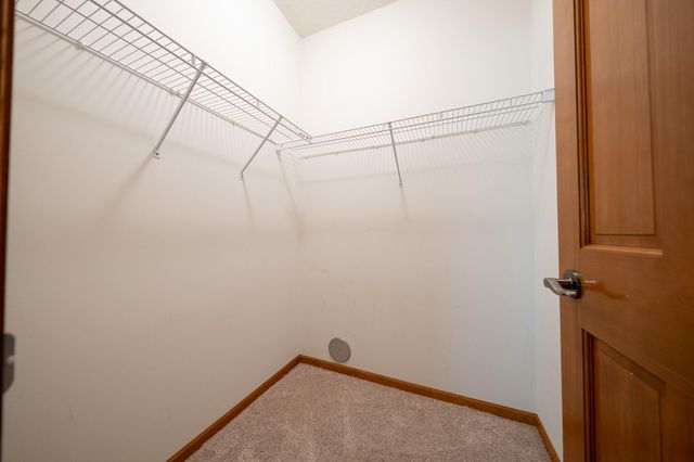 17461 Haralson Drive, Eden Prairie, MN 55347