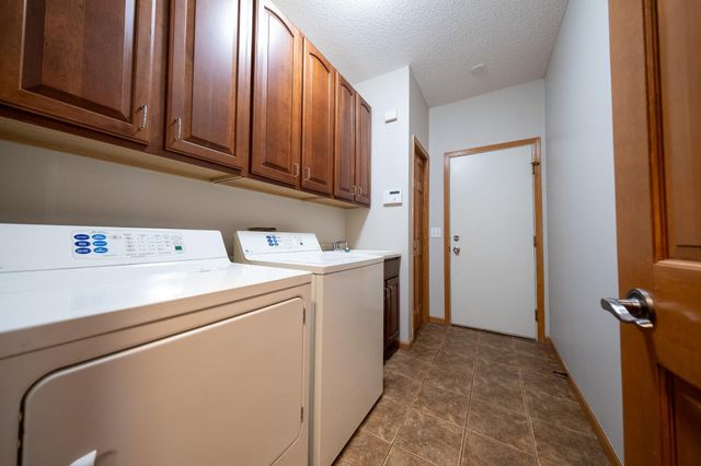 17461 Haralson Drive, Eden Prairie, MN 55347