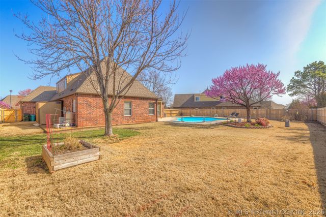 14002 E 90th Street North, Owasso, OK 74055