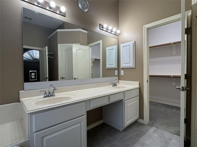 9903 Edgewood Manor Court, Tomball, TX 77375