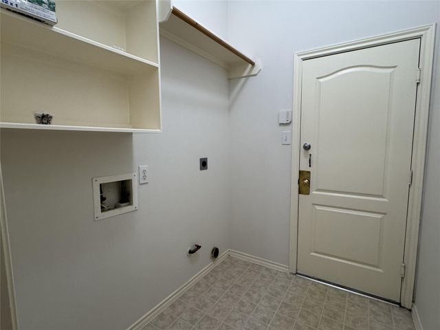 9903 Edgewood Manor Court, Tomball, TX 77375