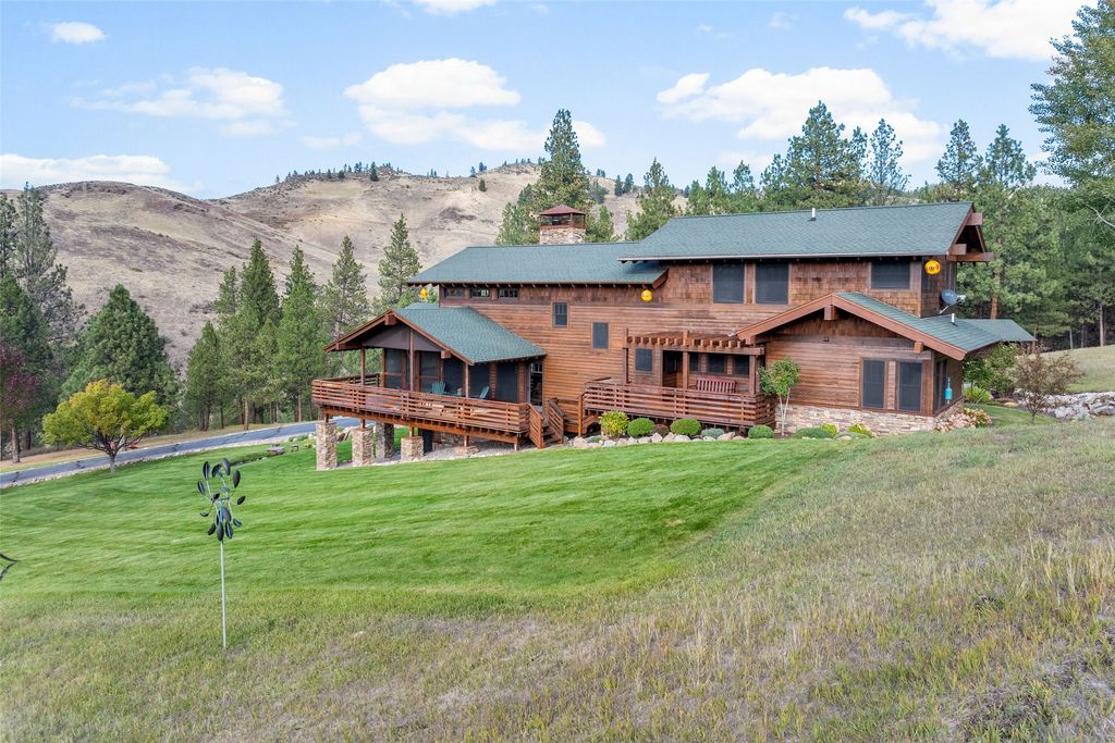 349 Harlan Creek Road, Hamilton, MT 59840 photo 3